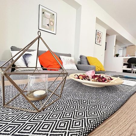 Ah Your Property In Афіни Екстер'єр фото
