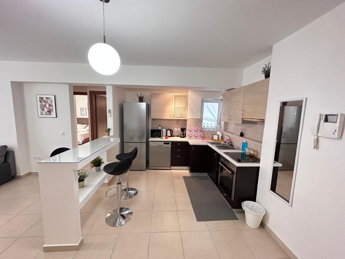 Ah Your Property In Афіни Екстер'єр фото