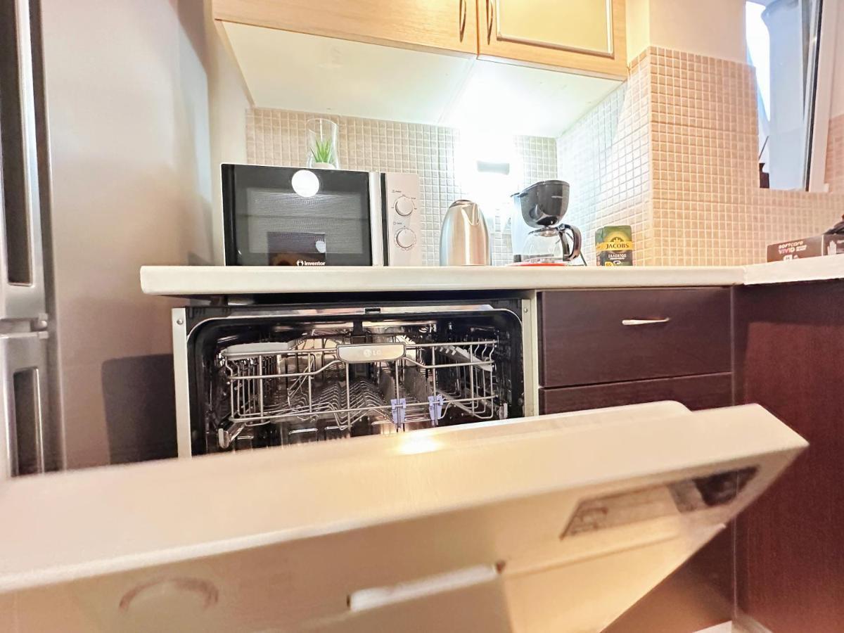 Ah Your Property In Афіни Екстер'єр фото